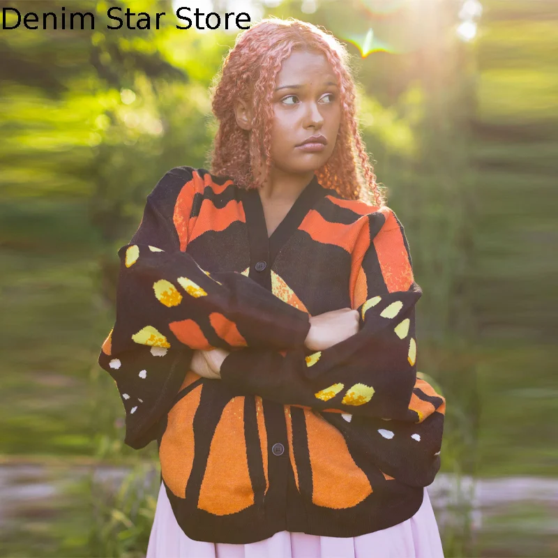 Женские кардиганы с рукавами «летучая мышь» и v-образным вырезом в форме бабочки, вязаный крючком свитер, однобортные накидки, новинка 2026, весенние пальто
Женские кардиганы с рукавами «летучая мышь» и v-образным вырезом в форме бабочки, вязаный крючком свитер, однобортные накидки, новинка 2026, весенние пальто