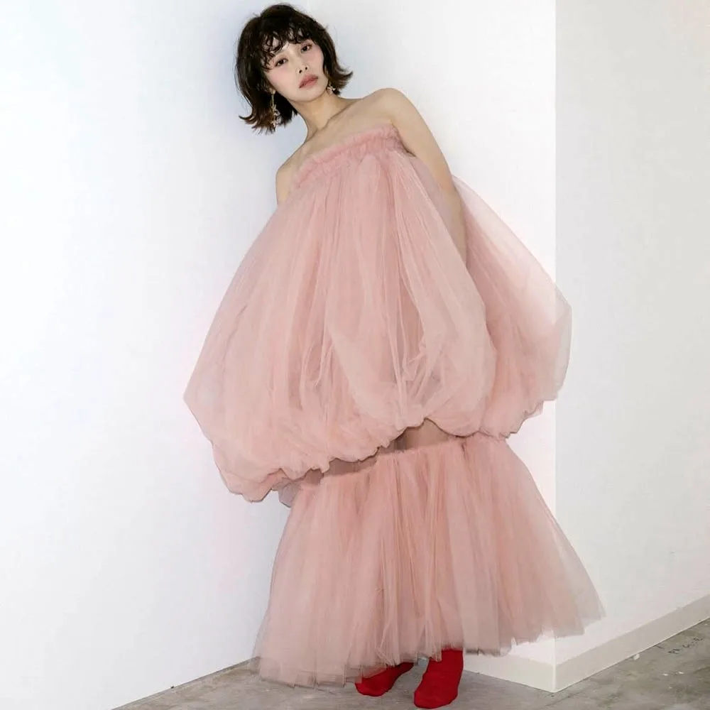 Cute Bud Pink Bridal Dress Strapless Tulle Morning Robe For Photo Shoot Birthday Dress Ankle Length Midi Sexy Party Gowns
Cute Bud Pink Bridal Dress Strapless Tulle Morning Robe For Photo Shoot Birthday Dress Ankle Length Midi Sexy Party Gowns