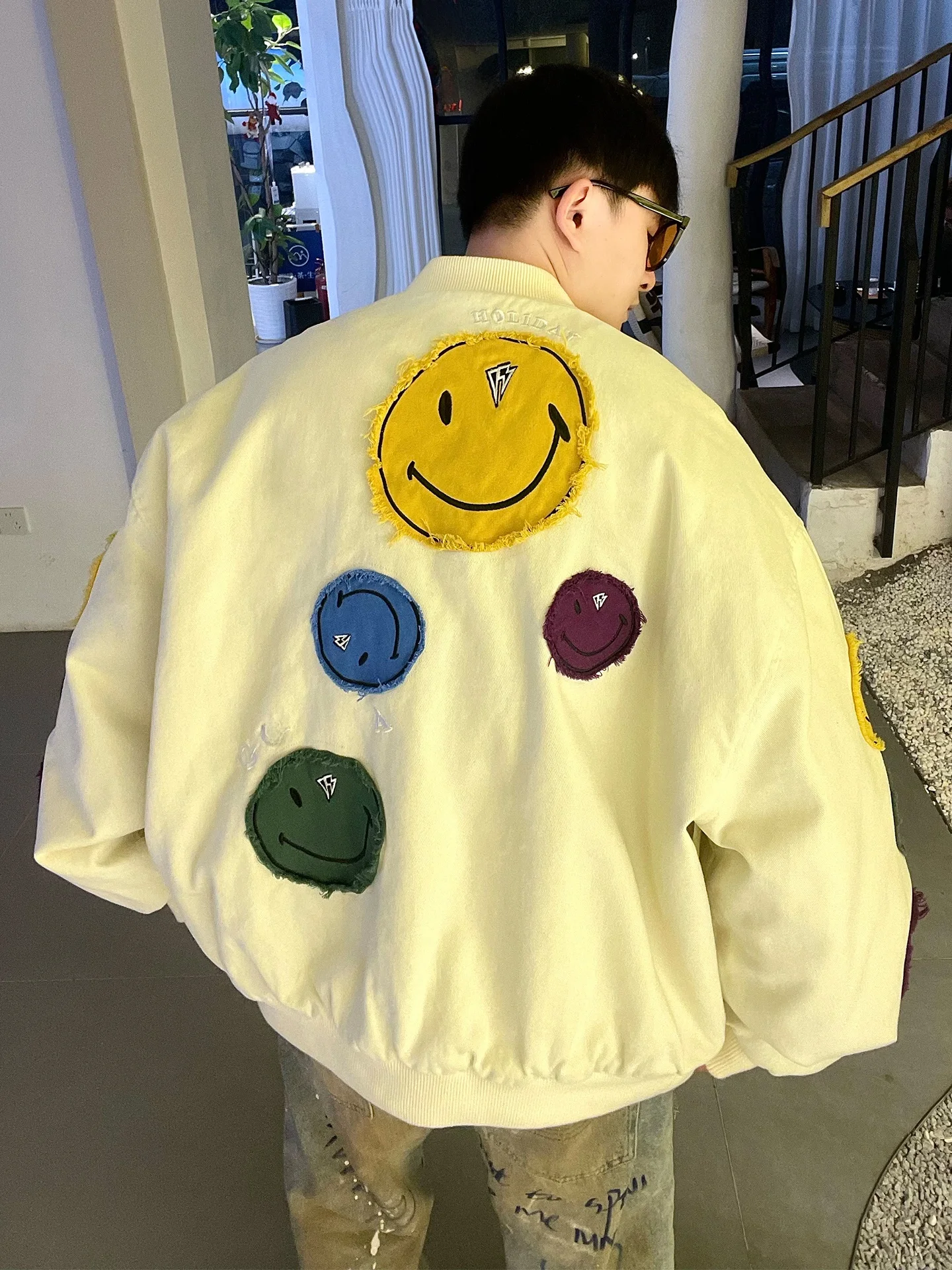 Ретро-куртка свободного кроя из хлопка с вышивкой для мужчин и женщин, повседневная верхняя одежда для пар, зимнее пальто
Ретро-куртка свободного кроя из хлопка с вышивкой для мужчин и женщин, повседневная верхняя одежда для пар, зимнее пальто