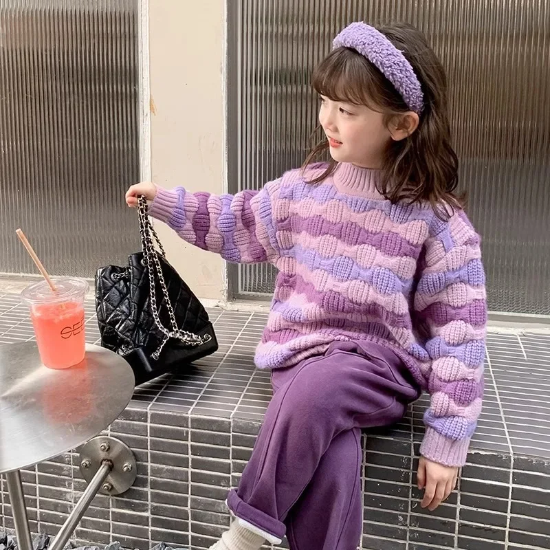 Girls Sweater 2024 New Winter Clothing Children's Autumn and Winter Knitted Sweater Little Girl Thickened Striped Top
Girls Sweater 2024 New Winter Clothing Children's Autumn and Winter Knitted Sweater Little Girl Thickened Striped Top