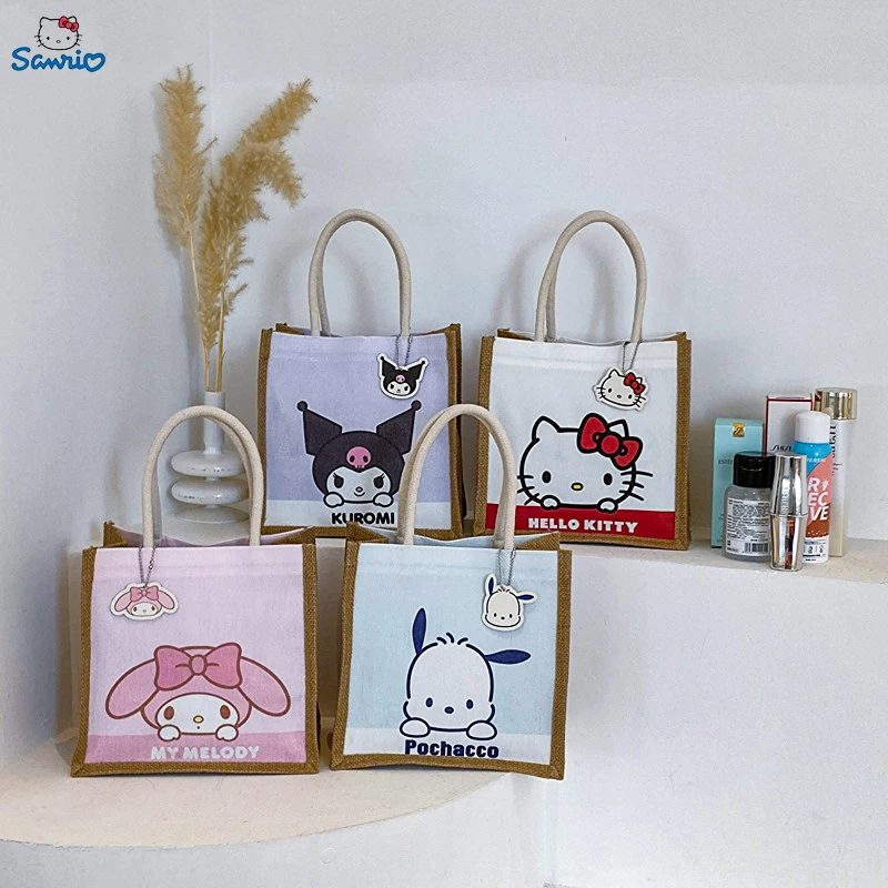 New Sanrio Canvas Cinnamoroll Tote Bag Cute Mommy Bag Student Kuromi My Melody Bento Lunch Box Bucket Shaped Portable Bento Bag
New Sanrio Canvas Cinnamoroll Tote Bag Cute Mommy Bag Student Kuromi My Melody Bento Lunch Box Bucket Shaped Portable Bento Bag
