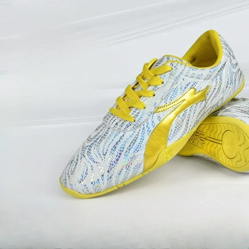 Professional Martial Arts Training Shoes Couples Designer KungFu Shoes Men Women Comfortable Wushu Taichi Shoe Brand Sport Shoes
Professional Martial Arts Training Shoes Couples Designer KungFu Shoes Men Women Comfortable Wushu Taichi Shoe Brand Sport Shoes