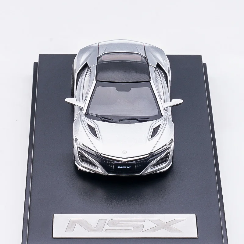 1/64 NSX die-cast alloy car model, collection ornaments, boys' gifts, teenagers' toys.
1/64 NSX die-cast alloy car model, collection ornaments, boys' gifts, teenagers' toys.