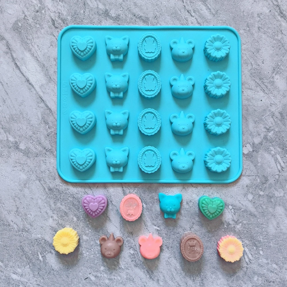 1pc 20 cavity heart, mouse, crown shaped silicone mold, used for chocolate, desserts, candies, DIY non stick baking molds
1pc 20 cavity heart, mouse, crown shaped silicone mold, used for chocolate, desserts, candies, DIY non stick baking molds
