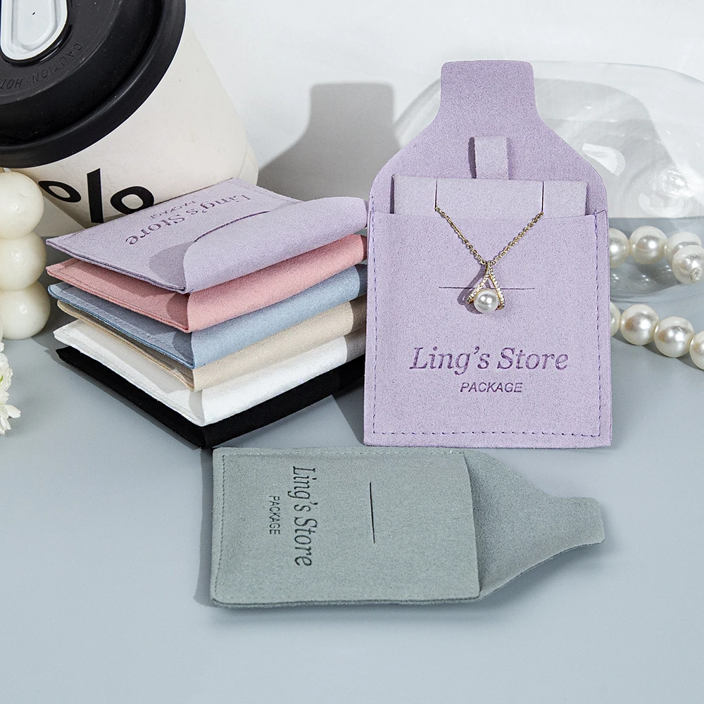 50 шт. роскошных мешочков из микрофибры с индивидуальным логотипом для ювелирных изделий: колье, колец, браслетов, серег, подвесок. Органайзер-конверт для бутика.
50 шт. роскошных мешочков из микрофибры с индивидуальным логотипом для ювелирных изделий: колье, колец, браслетов, серег, подвесок. Органайзер-конверт для бутика.