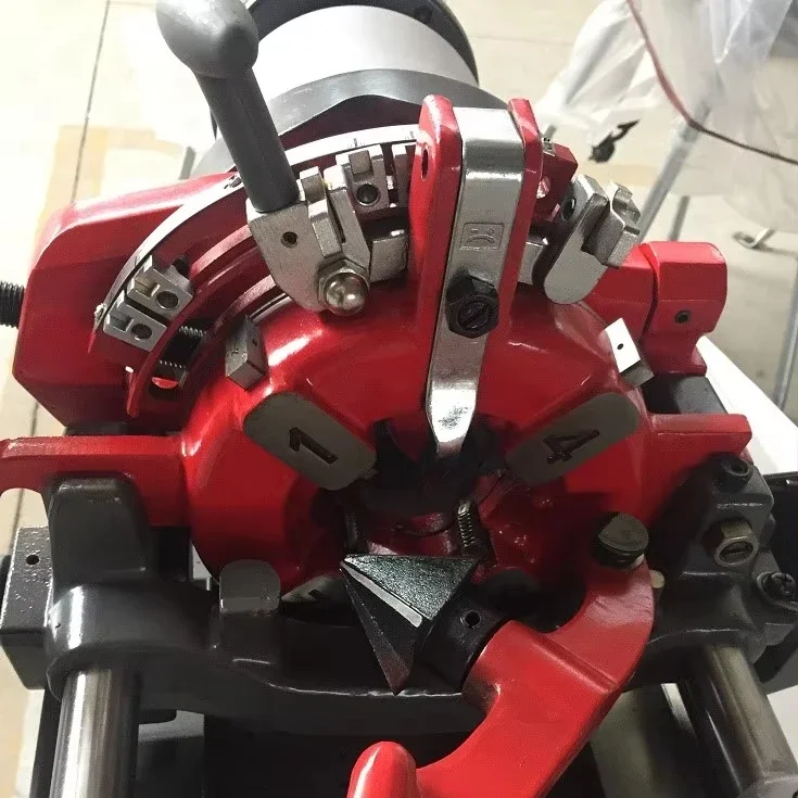 Z1T-SD20A Multi-Function Electric Pipe Threading Machine Industrial High Efficiency Tube Threader with Working Range 1/2"-2"
Z1T-SD20A Multi-Function Electric Pipe Threading Machine Industrial High Efficiency Tube Threader with Working Range 1/2"-2"