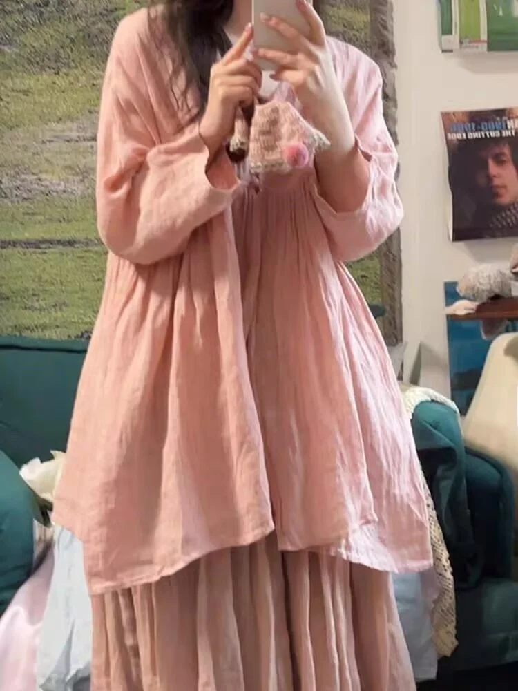 Loose Fit Linen Shirt Women's Spring Summer V-Neck Long Sleeve Puffy Doll Top Middle Length Casual Fashion Cotton Linen Blouse
Loose Fit Linen Shirt Women's Spring Summer V-Neck Long Sleeve Puffy Doll Top Middle Length Casual Fashion Cotton Linen Blouse