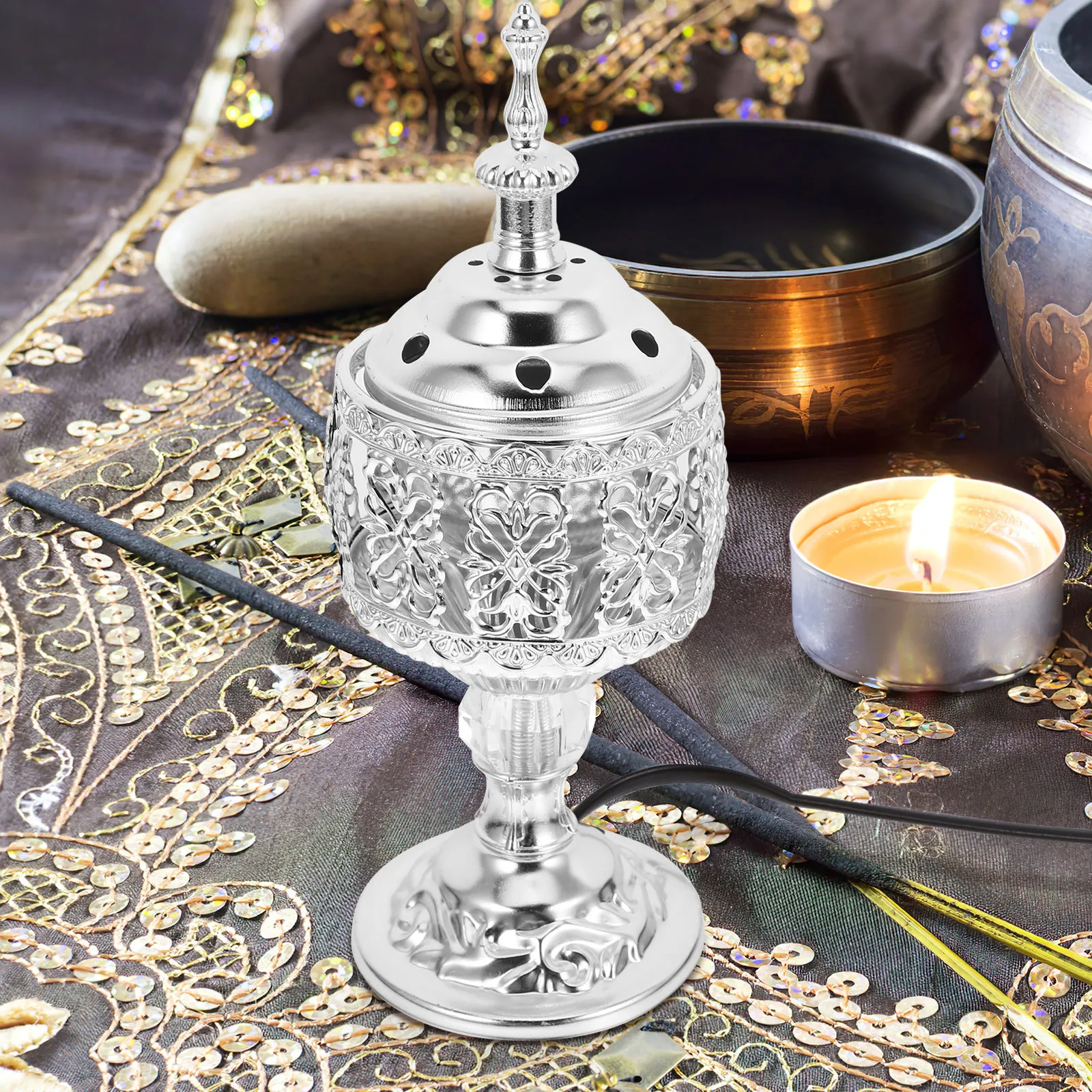Middle East Style Electric Incense Burner Silver Aromatherapy Censer for Home Living Room Bedroom Festival Decor Vintage Arabic
Middle East Style Electric Incense Burner Silver Aromatherapy Censer for Home Living Room Bedroom Festival Decor Vintage Arabic