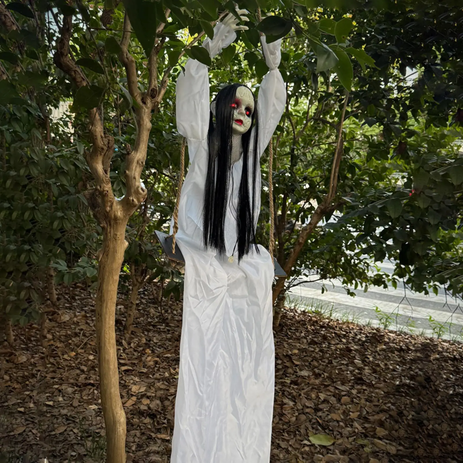 Halloween Hanging Ghost Decoration Outdoor Festival Party Ornament Light up Eyes for Haunted House Patio Yard Front Door Garden
Halloween Hanging Ghost Decoration Outdoor Festival Party Ornament Light up Eyes for Haunted House Patio Yard Front Door Garden