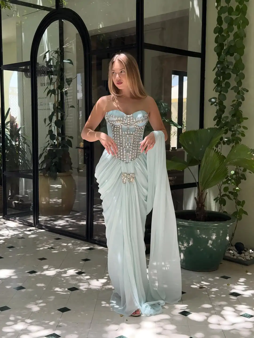 Blue Strapless Evening Dress with Crystal Corset and Draped Chiffon Skirt Elegant Party Dress Women's Formal Evening Gown
Blue Strapless Evening Dress with Crystal Corset and Draped Chiffon Skirt Elegant Party Dress Women's Formal Evening Gown