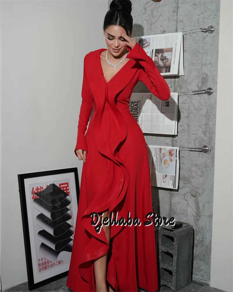 Customized Red V-Neck Long Sleeves Evening Dress 2025 High Quality Satin Arabian Prom Gown Delicate Formal Party Gowns
Customized Red V-Neck Long Sleeves Evening Dress 2025 High Quality Satin Arabian Prom Gown Delicate Formal Party Gowns