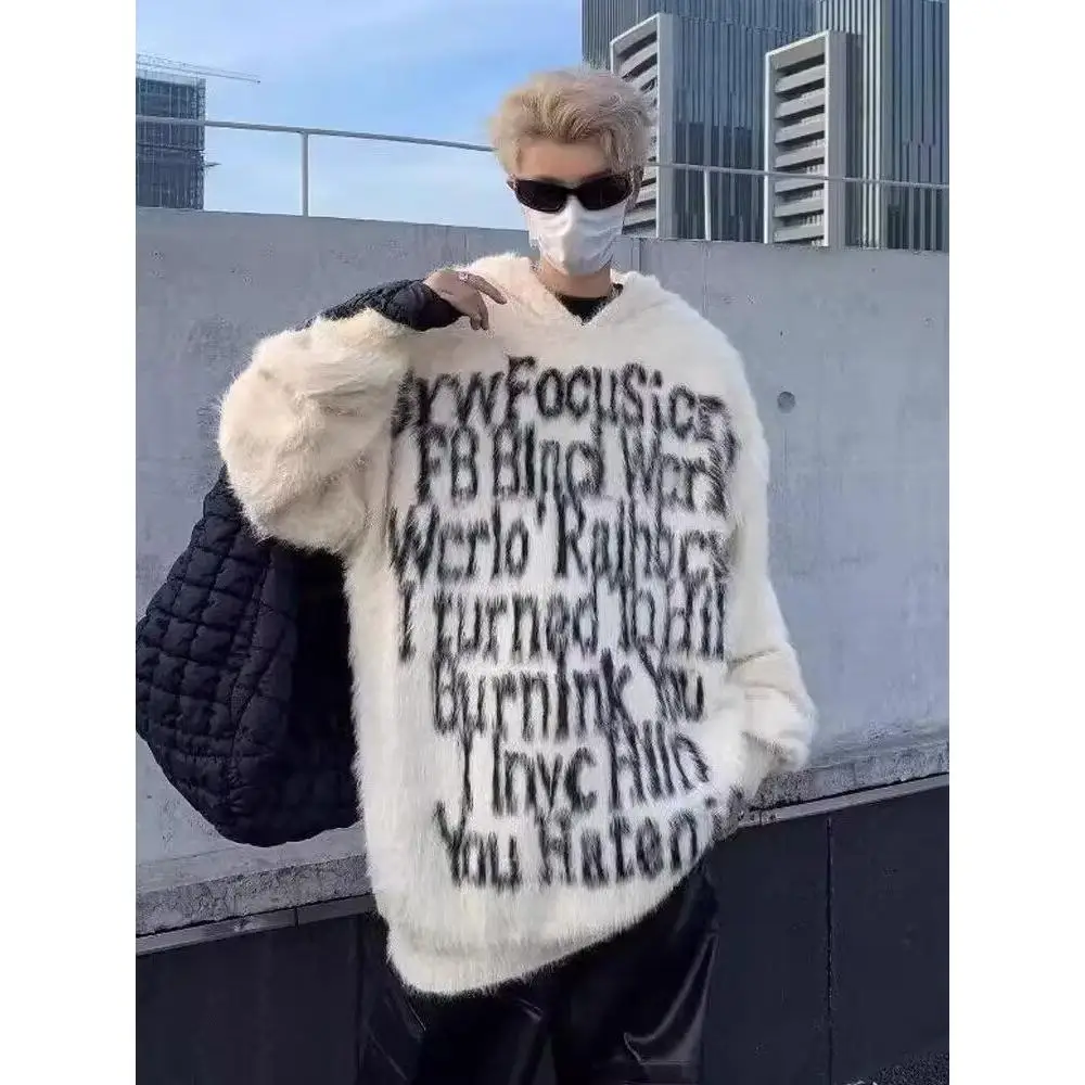 Ретро американский ленивый круглый вязаный свитер Ne, мужское пальто из искусственного меха, повседневная зимняя верхняя одежда для пар, мягкий полиэстер
Ретро американский ленивый круглый вязаный свитер Ne, мужское пальто из искусственного меха, повседневная зимняя верхняя одежда для пар, мягкий полиэстер