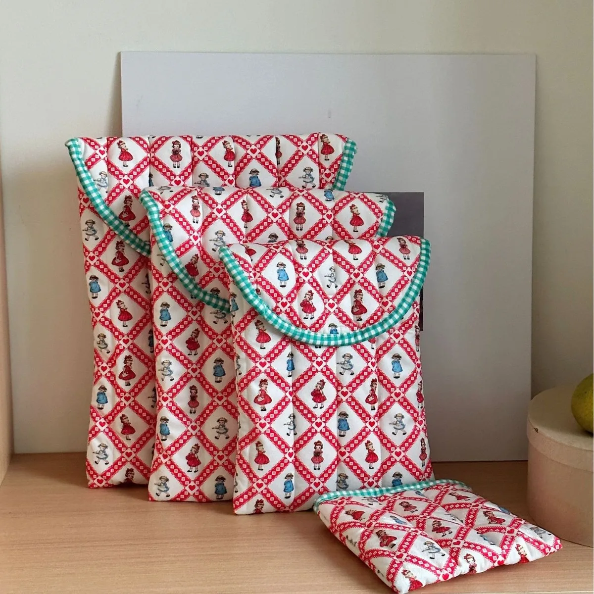 Корейская плиссированная сумка для ноутбука Ins — чехол для компьютера с пышными рукавами 11-15 дюймов для MacBook Air Pro 13,3 IPad 10th Xiaomi Mi Pad Tablet Bac
Корейская плиссированная сумка для ноутбука Ins — чехол для компьютера с пышными рукавами 11-15 дюймов для MacBook Air Pro 13,3 IPad 10th Xiaomi Mi Pad Tablet Bac