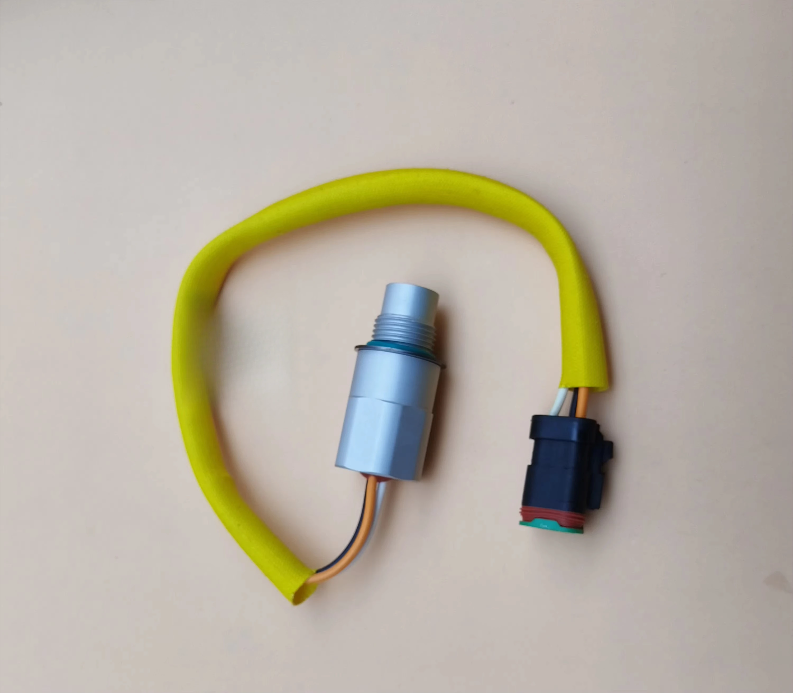 3508B 273-5041 2735041 Sensor 273-504 Excavator accessories car accessories sublimation blanks garden tools acceptsoire voiture
3508B 273-5041 2735041 Sensor 273-504 Excavator accessories car accessories sublimation blanks garden tools acceptsoire voiture