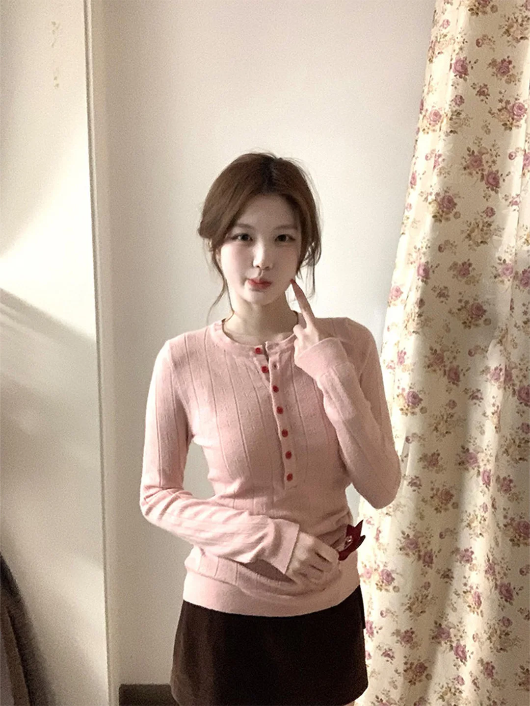 Korean Style Sweet Pink Hollow out Long Sleeve Knitted Sweater Women's Spring Autumn Winter Slimming Inner Wear Base Top
Korean Style Sweet Pink Hollow out Long Sleeve Knitted Sweater Women's Spring Autumn Winter Slimming Inner Wear Base Top