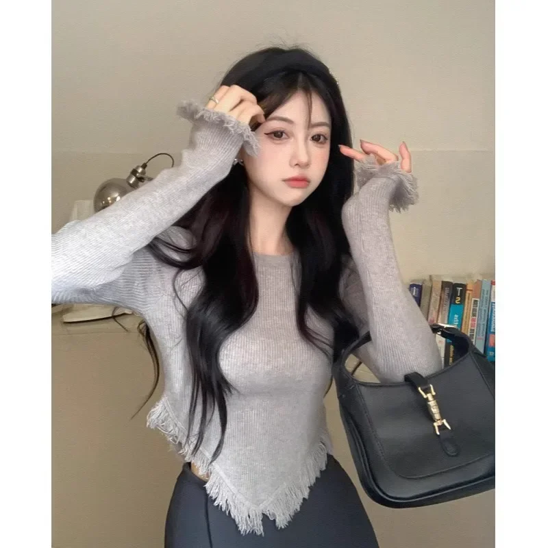 Stylish Design Women's Sweater with Fringe and Irregular Short Slim Knit Top for Autumn and Winter
Stylish Design Women's Sweater with Fringe and Irregular Short Slim Knit Top for Autumn and Winter