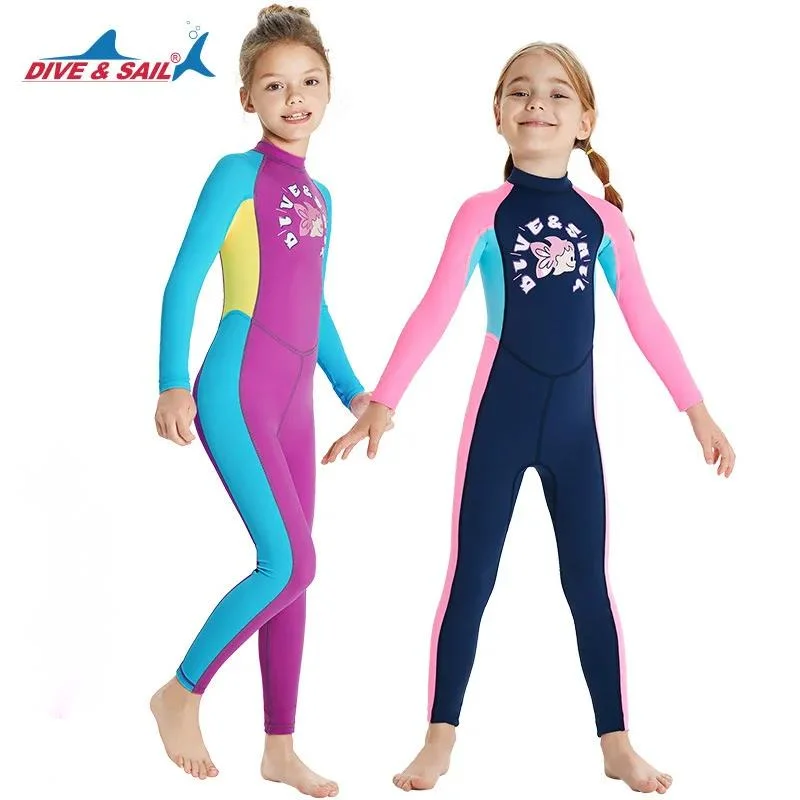 Children's Sunscreen Swimsuit Quick Drying Long Sleeved One Piece Sun Protection Diving Suit Floating Swimming Surfing Wetsuit
Children's Sunscreen Swimsuit Quick Drying Long Sleeved One Piece Sun Protection Diving Suit Floating Swimming Surfing Wetsuit