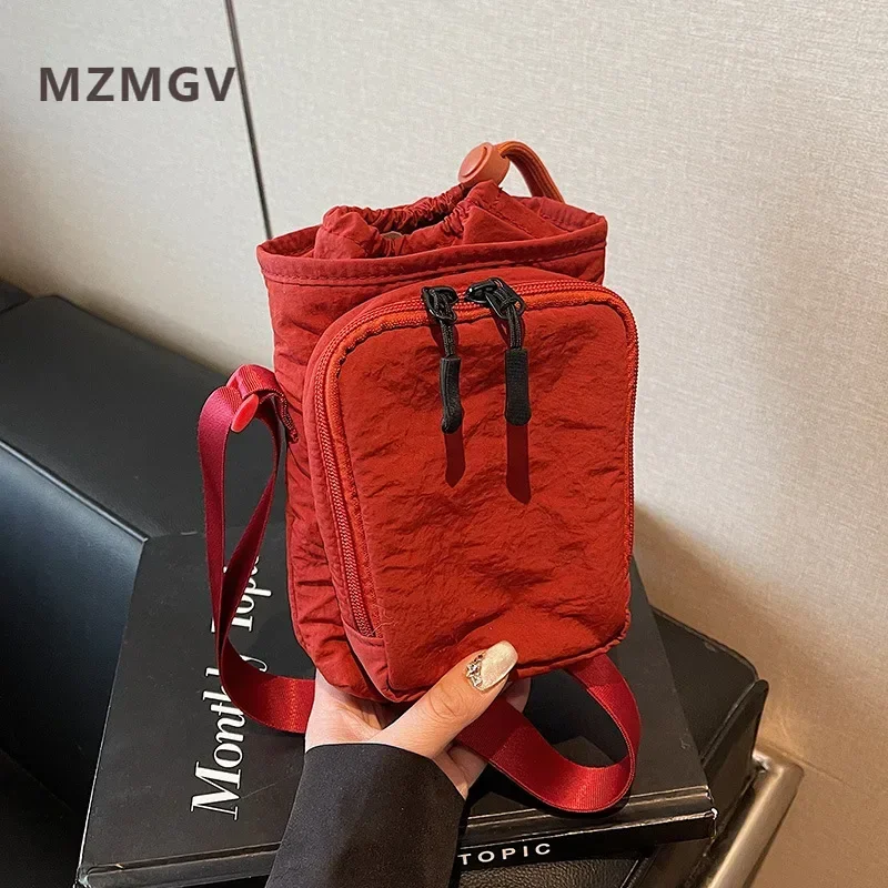 Waterproof Ultra-light Nylon Fabric Crossbody Bag Women Solid Color Drawstring Zipper Cellphone Pouch Adjustable Shoulder Strap
Waterproof Ultra-light Nylon Fabric Crossbody Bag Women Solid Color Drawstring Zipper Cellphone Pouch Adjustable Shoulder Strap