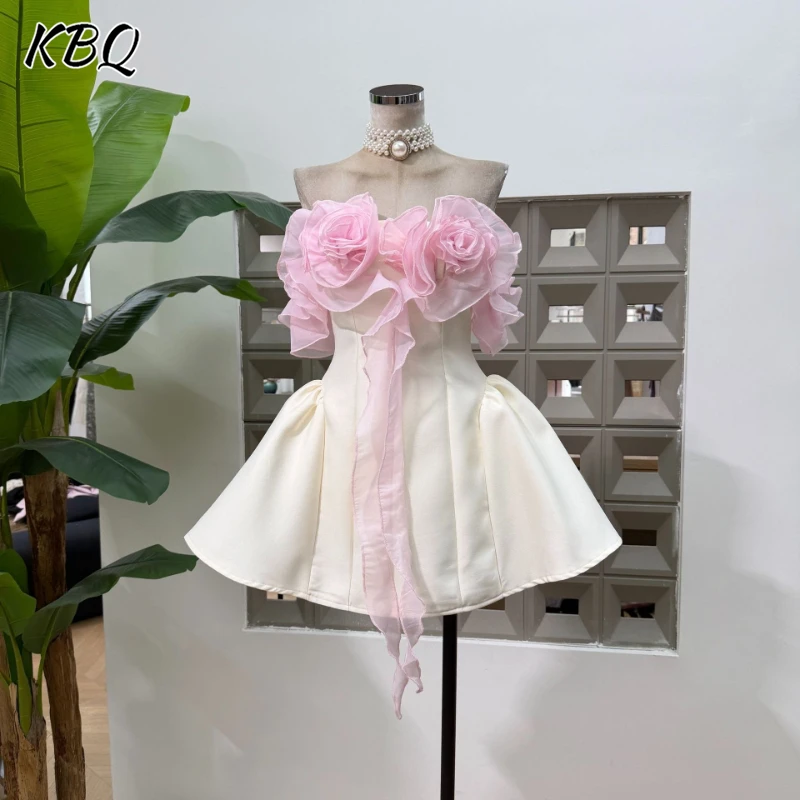 KBQ Solid Loose Spliced Flower Elegant Dresses for Women Strapless Sleeveless French Party Dress Female Summer Fashion New Style
KBQ Solid Loose Spliced Flower Elegant Dresses for Women Strapless Sleeveless French Party Dress Female Summer Fashion New Style