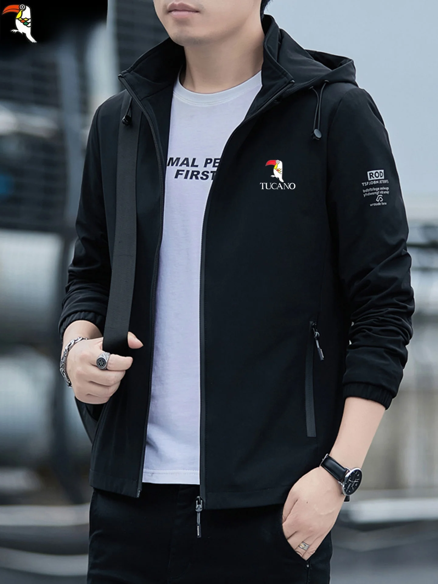 TUCANO 2025 New Fce Lined Jaet Men's Autumn Winter Casual Sle Warmth Middle Youth Zipper Closure Long Sve Coat
TUCANO 2025 New Fce Lined Jaet Men's Autumn Winter Casual Sle Warmth Middle Youth Zipper Closure Long Sve Coat