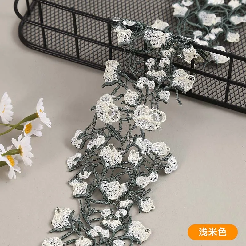 15Yds Water Soluble Lace Trim Craft Flower Polyester Lace Fabric Venise Floral Embroidered Applique Decorated Lace Trim
15Yds Water Soluble Lace Trim Craft Flower Polyester Lace Fabric Venise Floral Embroidered Applique Decorated Lace Trim