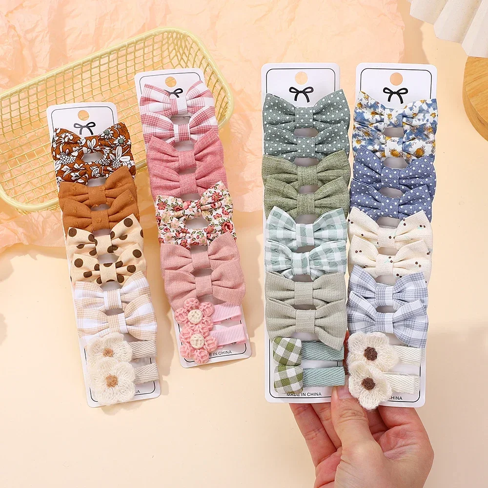10Pcs/Lot Children's Girl Hairpins Cute Headwear Bow for Babys Scrunchie Hair Clips Kids Barrettes Headwear Hair Accessories
10Pcs/Lot Children's Girl Hairpins Cute Headwear Bow for Babys Scrunchie Hair Clips Kids Barrettes Headwear Hair Accessories