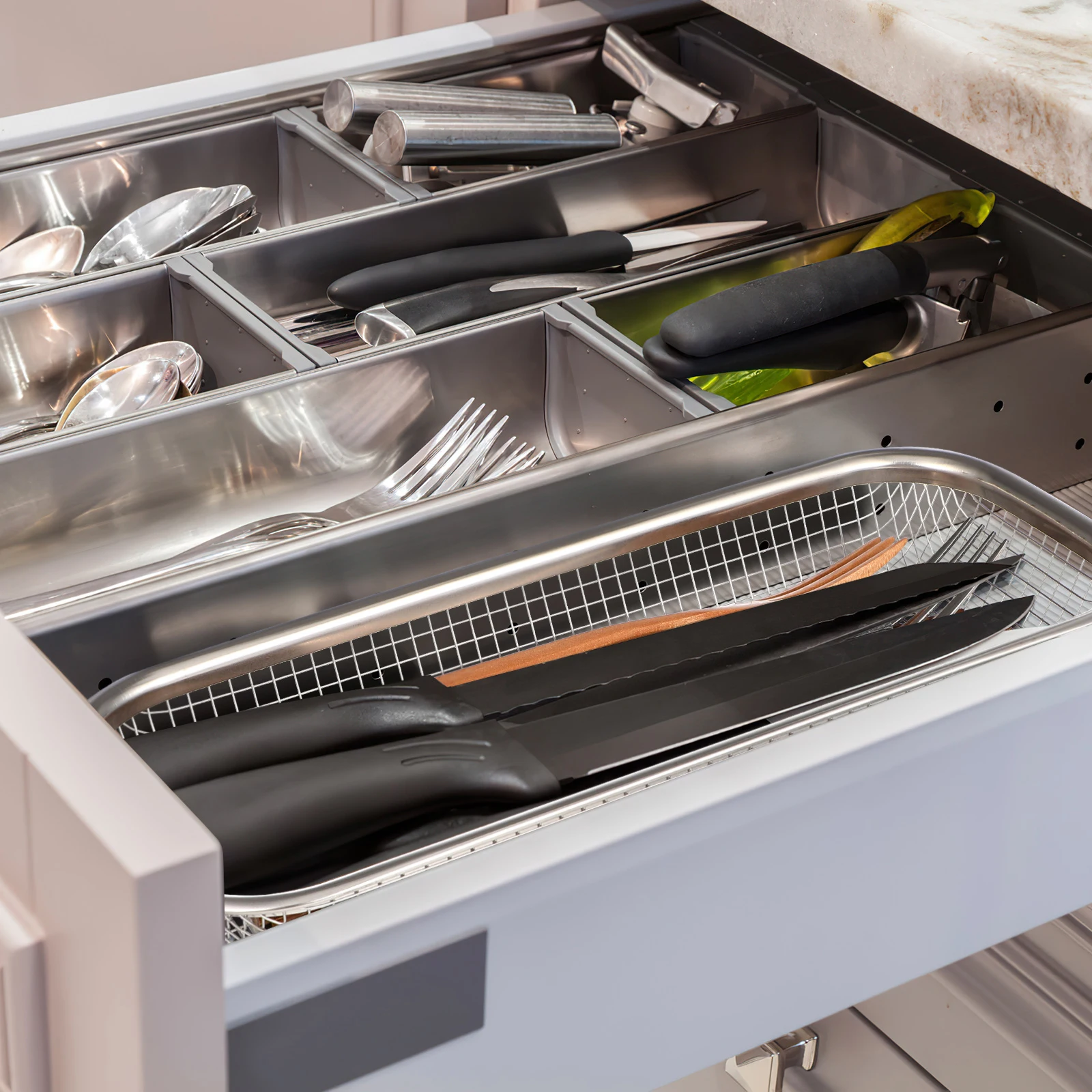 Sturdy Stainless Steel Dishwasher Basket Replacement Cutlery Storage Holder Container for Chopsticks Forks Spoons Eggs Fruits
Sturdy Stainless Steel Dishwasher Basket Replacement Cutlery Storage Holder Container for Chopsticks Forks Spoons Eggs Fruits