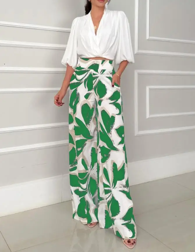 2-piece wrapped V-neck crop top and casual floral printed wide leg pants set for summer 2025 new women's clothing
2-piece wrapped V-neck crop top and casual floral printed wide leg pants set for summer 2025 new women's clothing