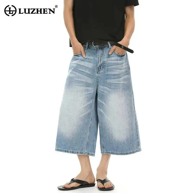 LUZHEN 2026 Summer New Gradient Washed Baggy Straight Denim Cropped Trousers Men Trendy Handsome High Quality Male Jeans JY7360
LUZHEN 2026 Summer New Gradient Washed Baggy Straight Denim Cropped Trousers Men Trendy Handsome High Quality Male Jeans JY7360