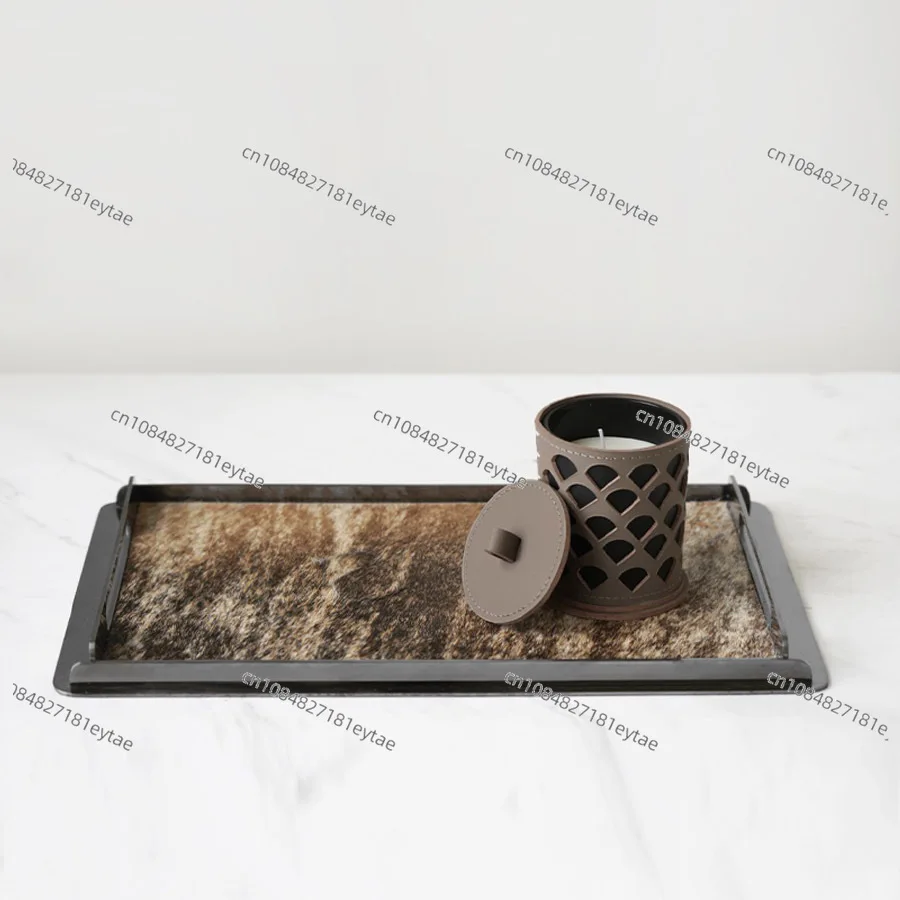Modern Light Luxury Metal Horsehair Rectangular Creative Tray Storage Decor for Desk Living Room Hotel Showroom
Modern Light Luxury Metal Horsehair Rectangular Creative Tray Storage Decor for Desk Living Room Hotel Showroom