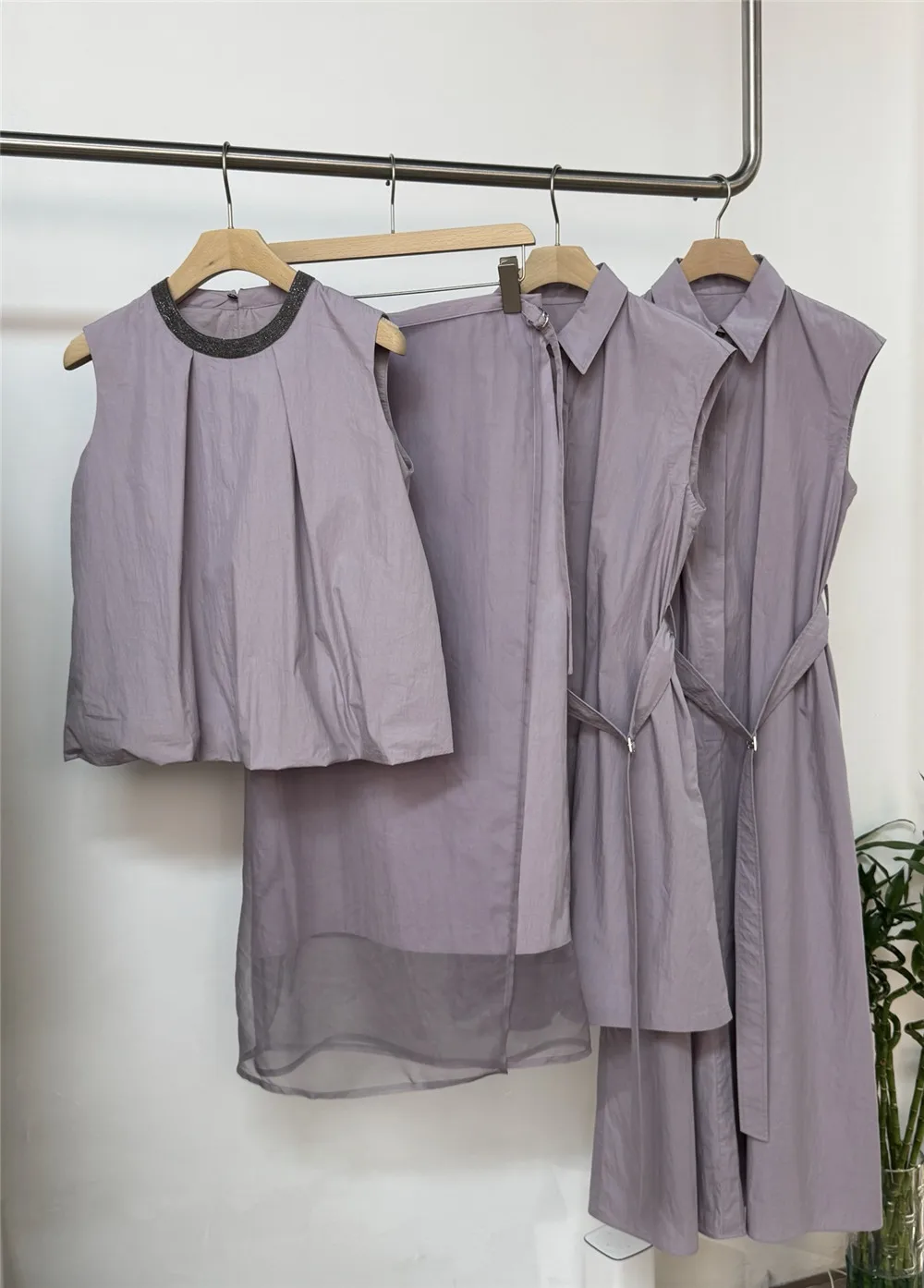 25 Summer Purple Skirt Series Beading Loose Sleeveless Pullover Top + Half Skirt + Midi Skirt + Long Skirt Female 4-Piece Set
25 Summer Purple Skirt Series Beading Loose Sleeveless Pullover Top + Half Skirt + Midi Skirt + Long Skirt Female 4-Piece Set