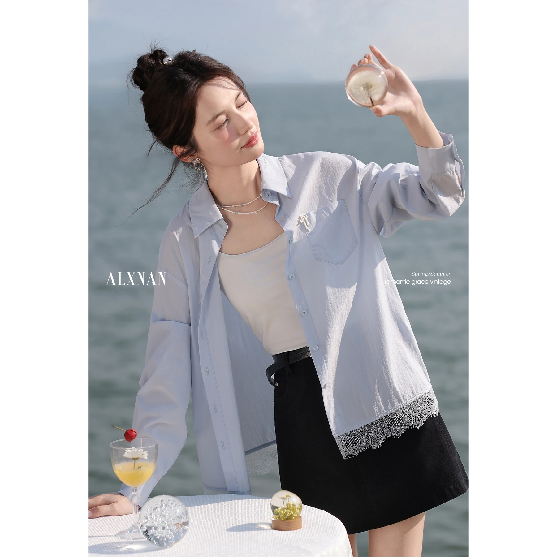 ALXNAN Women's Blue Shirt 2025 Summer Long Sleeve Casual Blouses Lace Panel Elegant Holiday Office Loose-fit Tops Ladies L55519
ALXNAN Women's Blue Shirt 2025 Summer Long Sleeve Casual Blouses Lace Panel Elegant Holiday Office Loose-fit Tops Ladies L55519