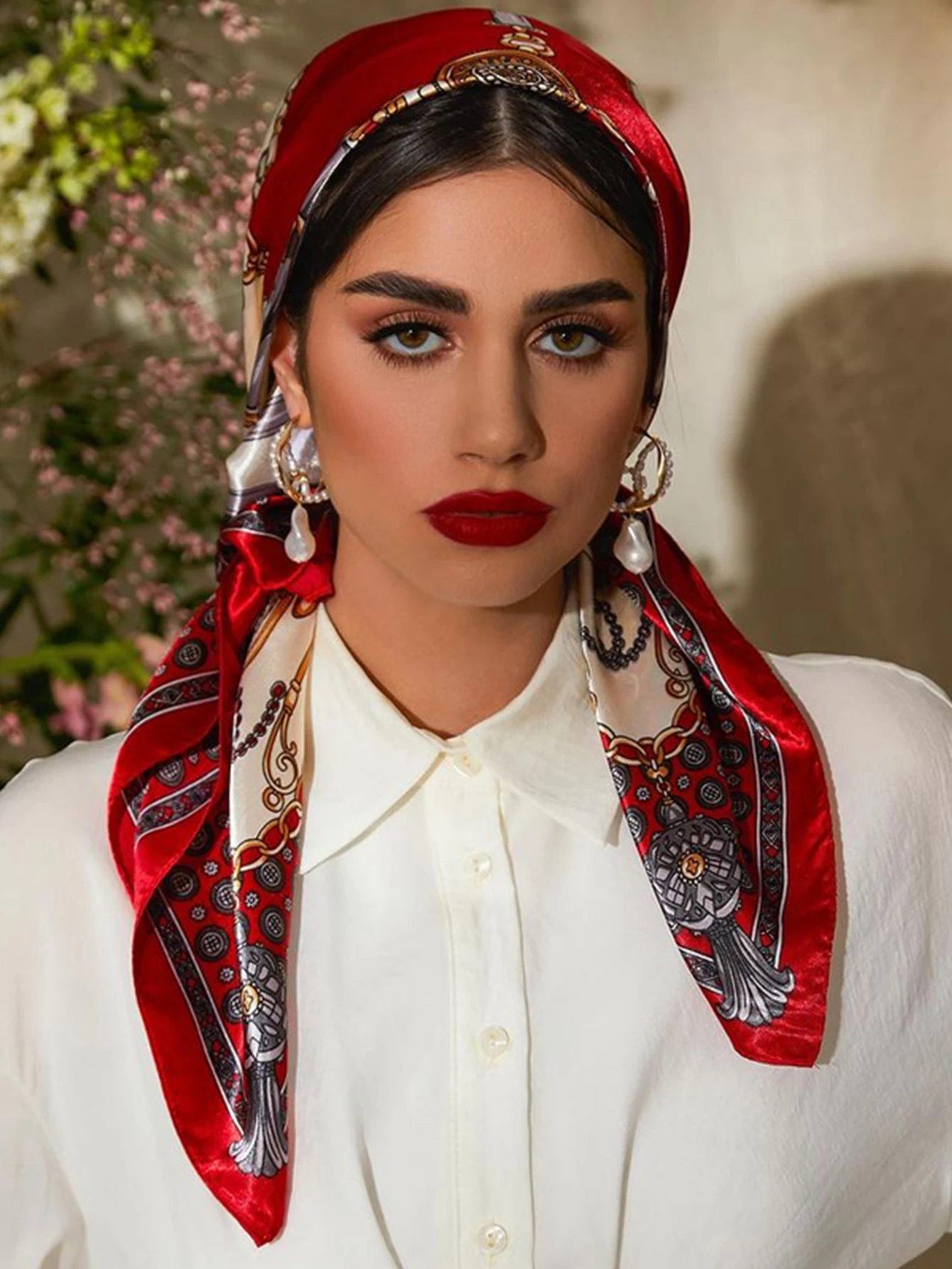 Fashion 90cm Square Silk Scarves Women Hijab Satin Print Kerchief Femme Head Scarf Foulard Bandana Beach Pareo Shawl Wrap Hijab
Fashion 90cm Square Silk Scarves Women Hijab Satin Print Kerchief Femme Head Scarf Foulard Bandana Beach Pareo Shawl Wrap Hijab