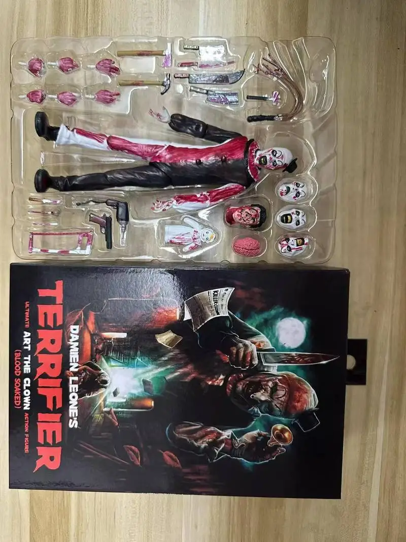 Фигурка-модель клоуна Арта из фильма ужасов Terrifier с эффектом изменения цвета, в коробке, для коллекционирования и декора, для фанатов хоррор-фильмов
Фигурка-модель клоуна Арта из фильма ужасов Terrifier с эффектом изменения цвета, в коробке, для коллекционирования и декора, для фанатов хоррор-фильмов