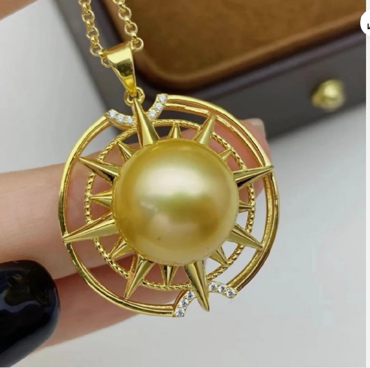 Fine Jewelry 11-12MM NATURAL SOUTH SEA GOLDEN STUD PEARL PENDANT NECKLACE 925S 18IN
Fine Jewelry 11-12MM NATURAL SOUTH SEA GOLDEN STUD PEARL PENDANT NECKLACE 925S 18IN