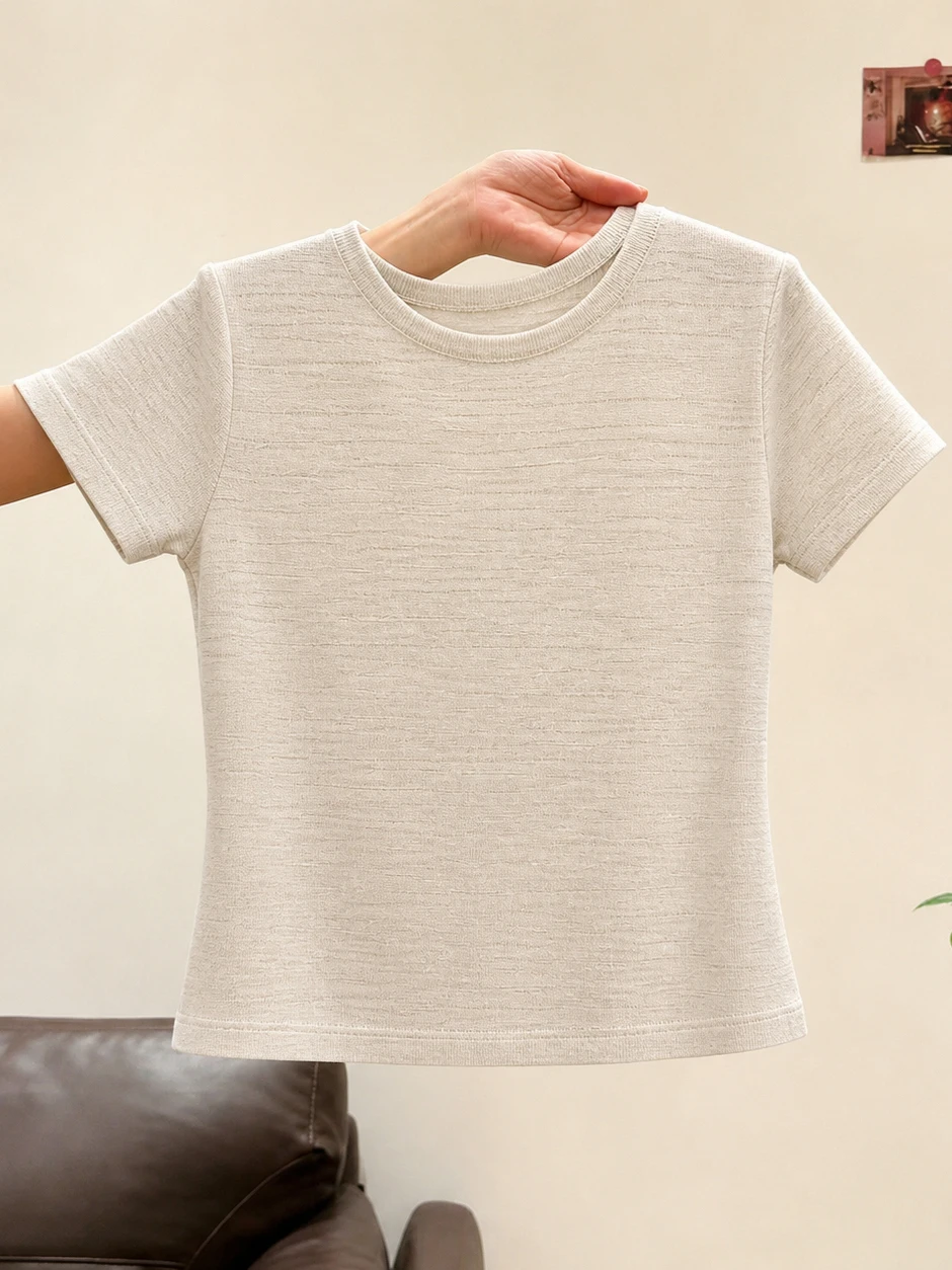 Korean Style round Neck Short Sleeve Knitted T-Shirt Women's Casual Comfortable Breathable Pullover Summer Fashion Top
Korean Style round Neck Short Sleeve Knitted T-Shirt Women's Casual Comfortable Breathable Pullover Summer Fashion Top