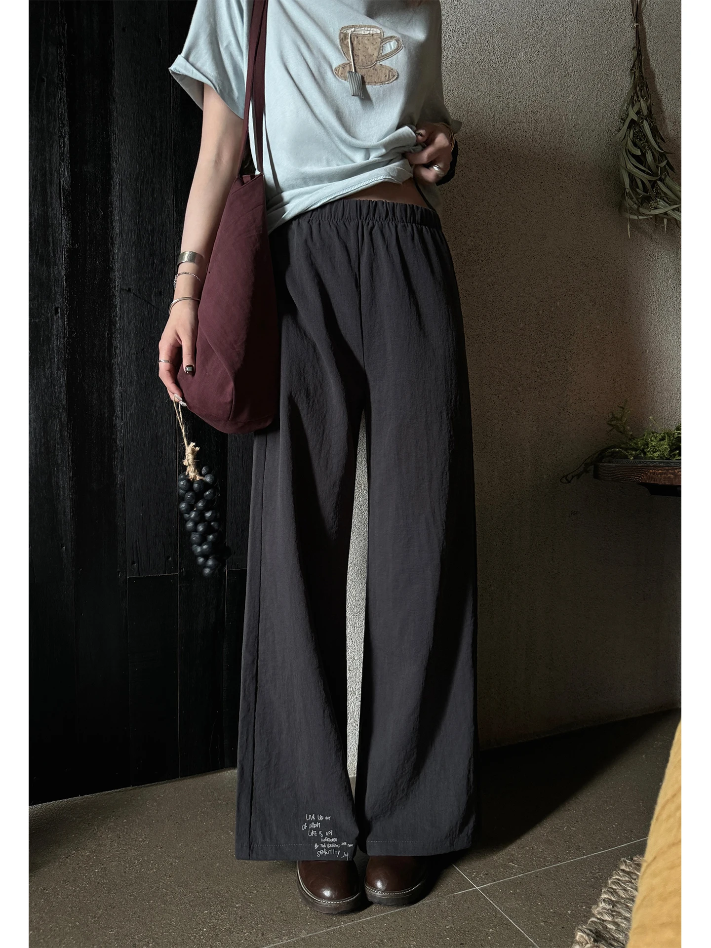 JMWOMEN Casual Straight Leg Wide Leg Pants Women's Summer High Waist Deep Grey Simple Style Comfortable Cotton Blend Trousers
JMWOMEN Casual Straight Leg Wide Leg Pants Women's Summer High Waist Deep Grey Simple Style Comfortable Cotton Blend Trousers