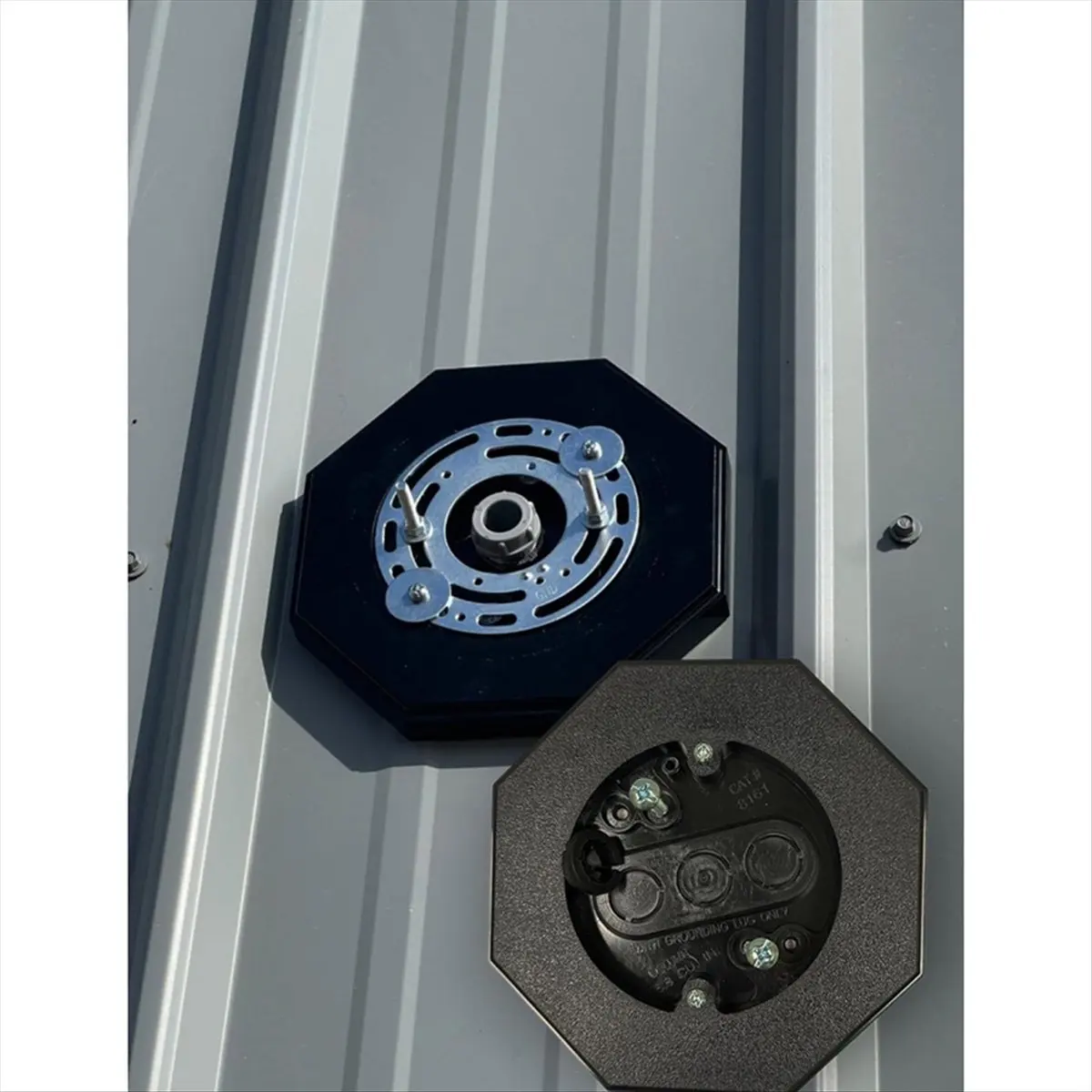 Монтажный блок для сайдинга, 2 шт., 8161, восьмиугольный монтажный комплект для вертикального сайдинга со встроенной коробкой для гладкого плоского использования на открытом воздухе
Монтажный блок для сайдинга, 2 шт., 8161, восьмиугольный монтажный комплект для вертикального сайдинга со встроенной коробкой для гладкого плоского использования на открытом воздухе