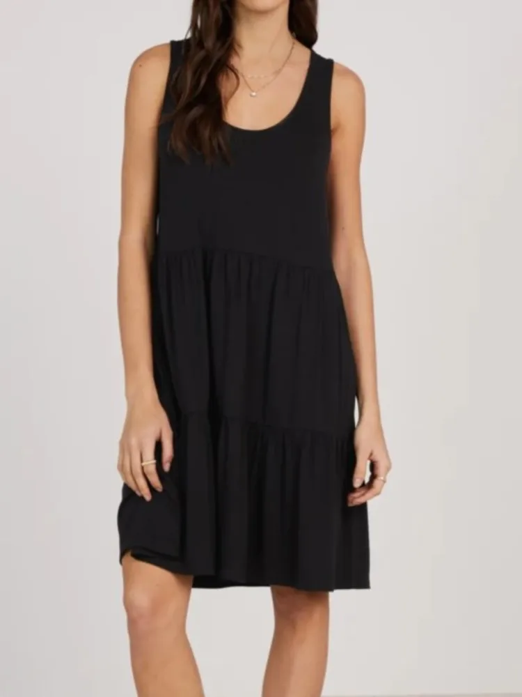 Lady Casual Solid Dress Fashion V-Neck Sleeveless Pullover Loose Dresses Robe Femme Elegant Holiday Beach Skirt Dress Summer New
Lady Casual Solid Dress Fashion V-Neck Sleeveless Pullover Loose Dresses Robe Femme Elegant Holiday Beach Skirt Dress Summer New