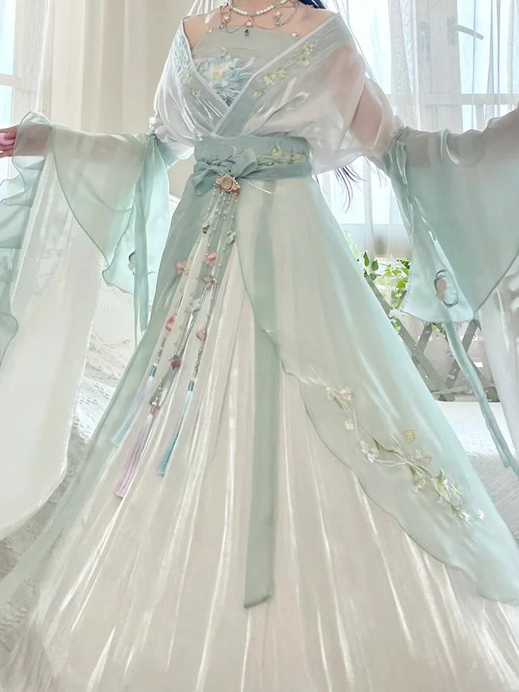 Chinese Hanfu Dress Women Ancient Traditional Embroidered Hanfu Sets Carnival Fairy Cosplay Costume Green Hanfu Dance Dress
Chinese Hanfu Dress Women Ancient Traditional Embroidered Hanfu Sets Carnival Fairy Cosplay Costume Green Hanfu Dance Dress