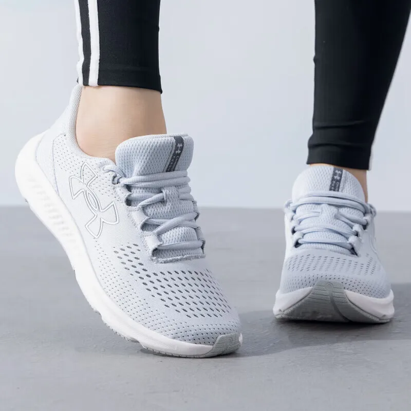 Женская обувь Under Armour, новинка 2025, модные простые удобные спортивные кроссовки с мягкой подкладкой 3026523 -100
Женская обувь Under Armour, новинка 2025, модные простые удобные спортивные кроссовки с мягкой подкладкой 3026523 -100