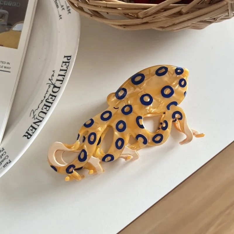 1Pcs Handmade Ocean Wind Octopus Turtle Shaped Grab Clip Acetate Material Personalized Disc Hair Clip Girl Fun Headpiece
1Pcs Handmade Ocean Wind Octopus Turtle Shaped Grab Clip Acetate Material Personalized Disc Hair Clip Girl Fun Headpiece