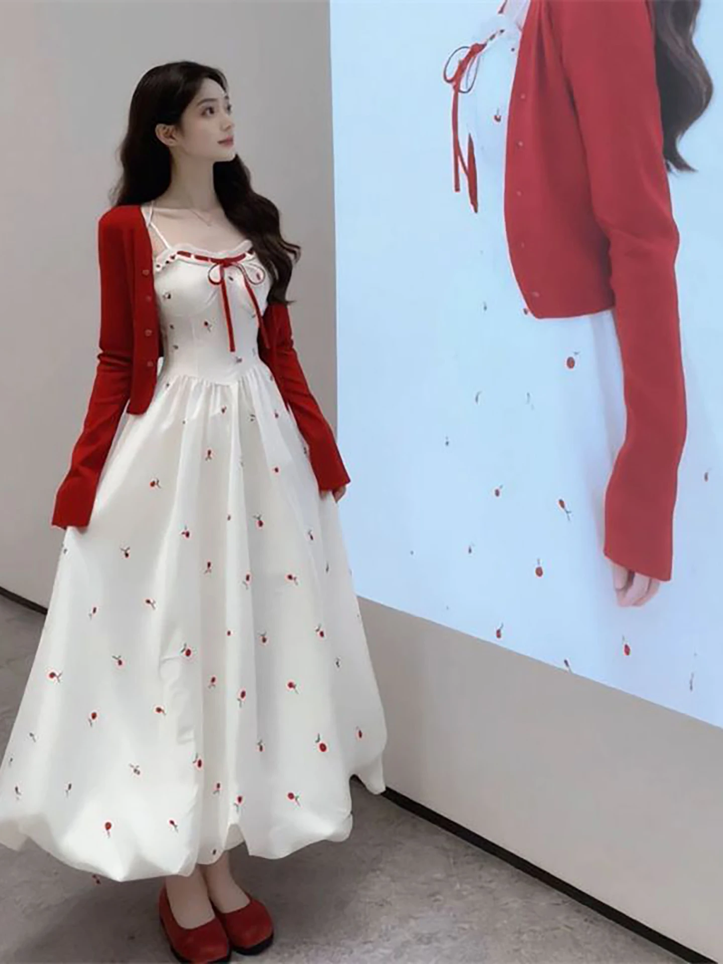 Sweet Japanese Style Floral Print Open Cardigan Jacket Women's Spring 2025 Two-Piece Set Casual Fashion Anti-Aging Dress
Sweet Japanese Style Floral Print Open Cardigan Jacket Women's Spring 2025 Two-Piece Set Casual Fashion Anti-Aging Dress