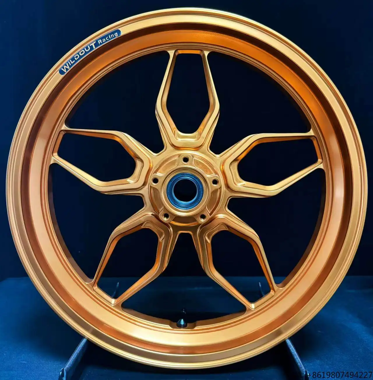 Suitable for 1290 Super Duke Forged Wheel Hub Modified Racing CNC Lightweight Wheel Rim Save 1.5kg Made in China Wheel Hub
Suitable for 1290 Super Duke Forged Wheel Hub Modified Racing CNC Lightweight Wheel Rim Save 1.5kg Made in China Wheel Hub