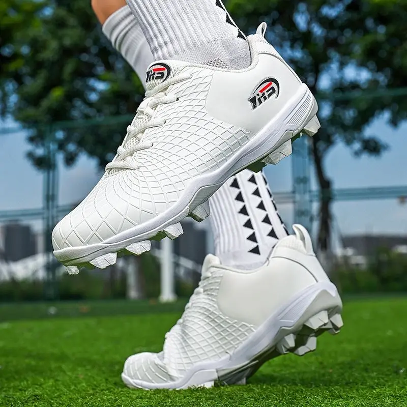 New 2025 Hot Sale Neutral Soccer Shoes Soccer Shoes Turf Professional Soccer Shoes Ultra Lightweight Training Shoes Very Good
New 2025 Hot Sale Neutral Soccer Shoes Soccer Shoes Turf Professional Soccer Shoes Ultra Lightweight Training Shoes Very Good