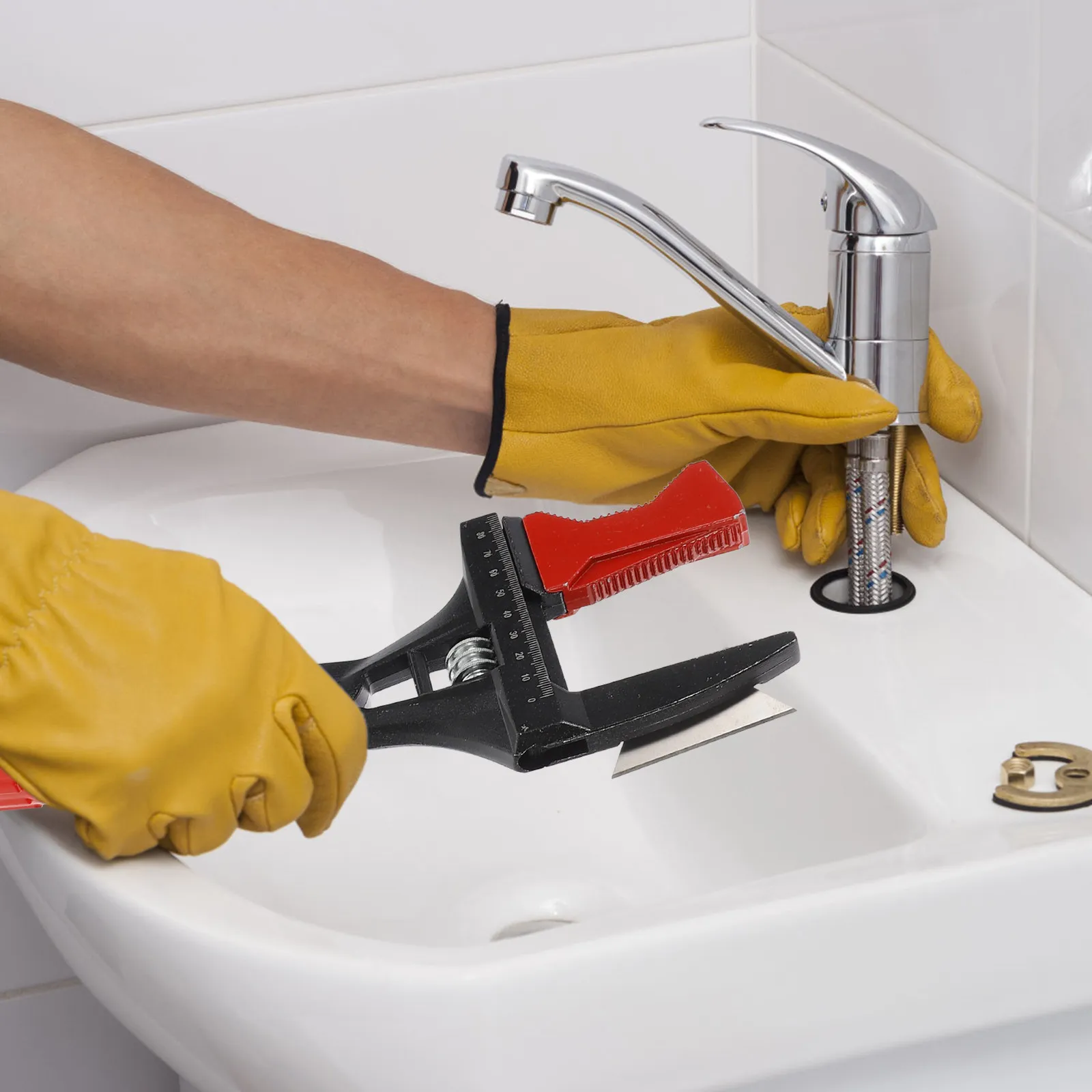 Набор из 1 предмета: Регулируемый гаечный ключ для раковины, плоский дизайн, с нескользящей рукояткой, для обслуживания труб и гаек смесителей
Набор из 1 предмета: Регулируемый гаечный ключ для раковины, плоский дизайн, с нескользящей рукояткой, для обслуживания труб и гаек смесителей