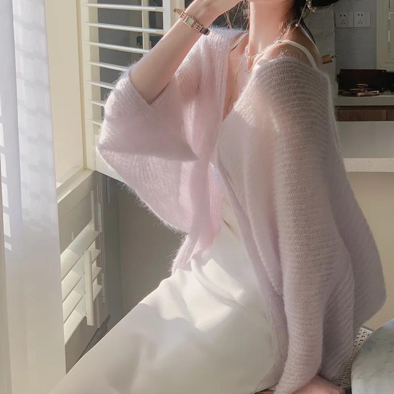 Korean Design Mohair White Cardigan Spring Summer Lazy Sunscreen Casual Top
Korean Design Mohair White Cardigan Spring Summer Lazy Sunscreen Casual Top