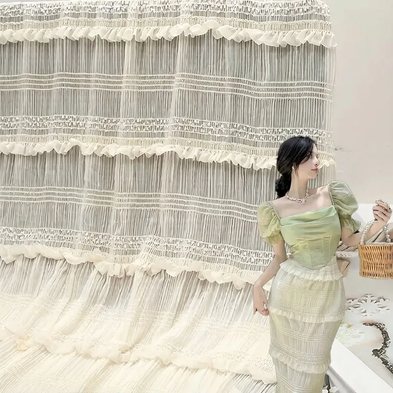 Fungus Edge Embroidery Pleated Fabric Fashion Striped Dress Women's Three-dimensional Wave Hook Embroidery Fabric Chiffon Fabric
Fungus Edge Embroidery Pleated Fabric Fashion Striped Dress Women's Three-dimensional Wave Hook Embroidery Fabric Chiffon Fabric