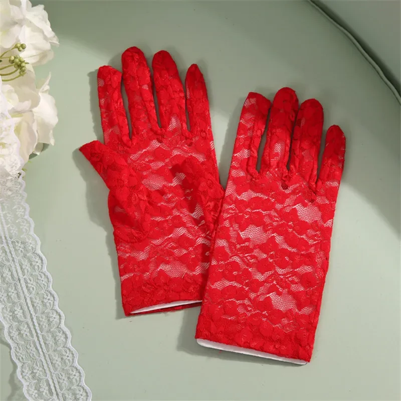 22cm Women Girls Sexy Short Finger Gloves Lace Wedding Dress Drama Party Supplies Accessory Halloween Costume Cosplay
22cm Women Girls Sexy Short Finger Gloves Lace Wedding Dress Drama Party Supplies Accessory Halloween Costume Cosplay