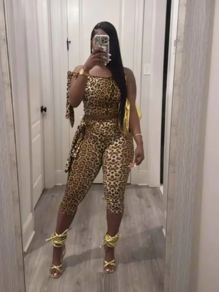 Jusahy Autumn Release Junior Calf-Length Sexy High Street Pants Suit M24S62421 Girl Halter Leopard Slim Fit Fashion Pants Suit
Jusahy Autumn Release Junior Calf-Length Sexy High Street Pants Suit M24S62421 Girl Halter Leopard Slim Fit Fashion Pants Suit